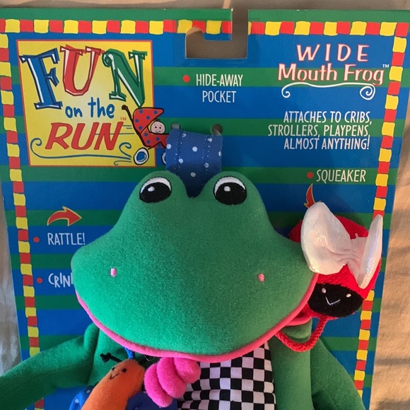 Fun On The Run Frog Interactive Toy - Picture 2 of 8